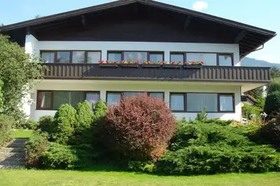 Image de Sunny holiday home with a beautiful garden and terrace