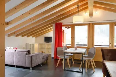 Image de Sonnenbichl, 3-room, top floor, east/west, mountain view, 2 balconies - Trinkl
