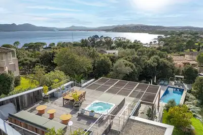 Image de Villa d'architecte avec vue mer Ă Marina di Fiori