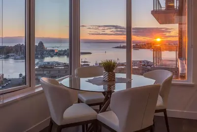 Image de Harbour Views-Beautiful Suite, Exceptional Views, Ac and lots of Amenities by Victoria Prime!