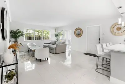 Image de RiversideMoon 2: Pompano Beach Retreat