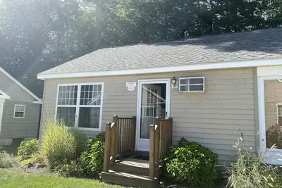 Image de Nicely decorated cottage with quiet location in Beach Dreams, Wells, Me!