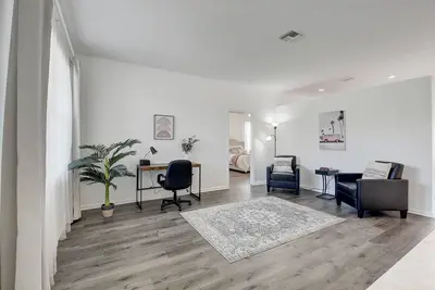 Image de Cheerful H/S Wi-fi Business Travellers Family Home