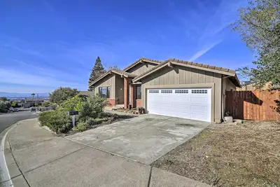 Image de Hayward Home w/ Bay Area Views: 3 Mi to Dtwn!