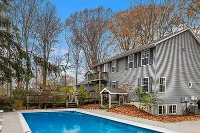 Image de Oasis Near Beach | Pool | Hot Tub | Pickleball