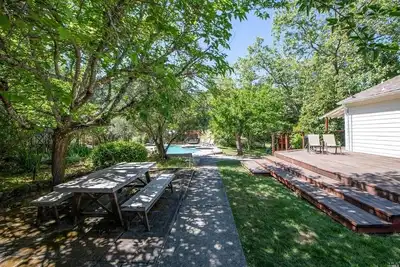 Image de Private 8 Acre Ranch in Sonoma Valley with Pool