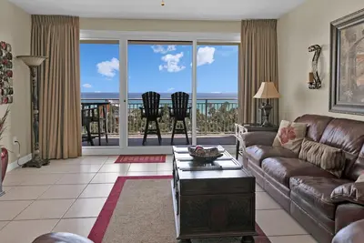 Image de Exquisite beachfront view in Destin's Premier Resort