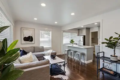 Image de Enjoy a stay this cozy home in the heart of Ferndale
