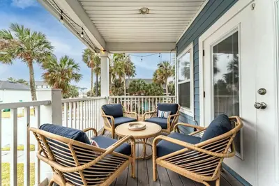 Image de Ocean views, Elevator, Game Room, Two balconies