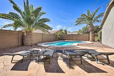 Image de Avondale Home w/ Pool, 5 Mi to State Farm Stadium!