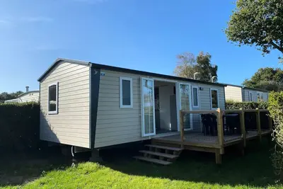 Image de Mobilhome Escapade Standard 33m2 3 Schlafzimmer / Freie Terrasse + Tv 6 Personen