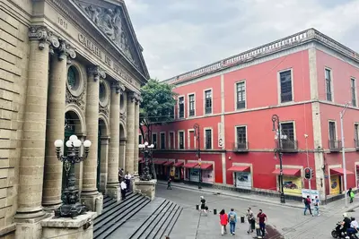 Hermoso depto centro histórico Cdmx, primer piso con balcon.