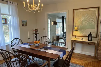 Image de Charming 1850's home on the Royal River in Yarmouth Village Maine
