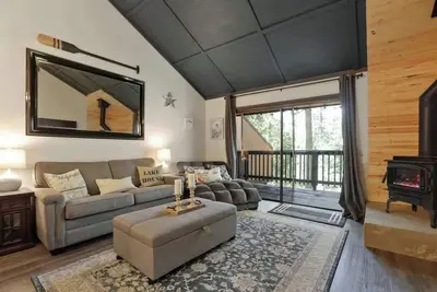 Image de Shaver Escape! Mountain Loft Condo