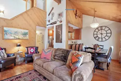 Image de Parker's Peak Cabin w Bbq Grill & Community Pool