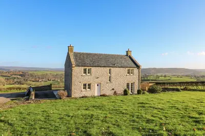Image de Lower Cowden Farm, pet friendly, with a garden in Bakewell