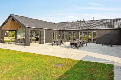 Image de Retraite de luxe avec piscine -- By Traum Ferienwohnungen