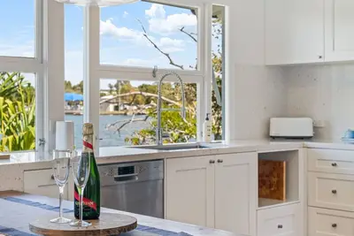 Image de The Bach Noosa River - Waterfront w/Private Jetty
