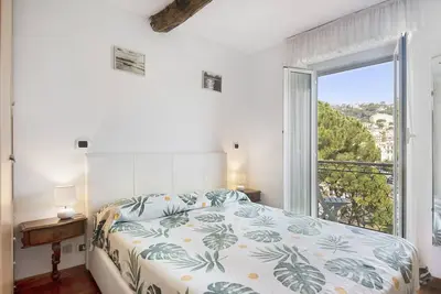 Image de Appartement de vacances \"Tea Apartment\" avec vue sur la mer, balcon privé et Wi-Fi.