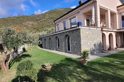 Image de Appartement \"Il Paradiso Sul Mare\" avec jardin partagé et Wi-Fi