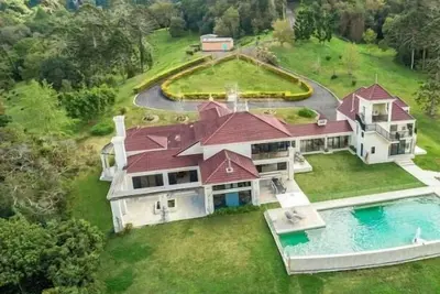 Image de Maleny Chateau Pool Country Experience, Creek, Gym