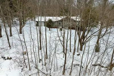 Image de Private Cabin Retreat in Pretty River Valley |15 min to Blue Mountain
