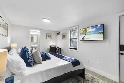 Image de Casa del Sol - Mins to Pb Int + Beaches