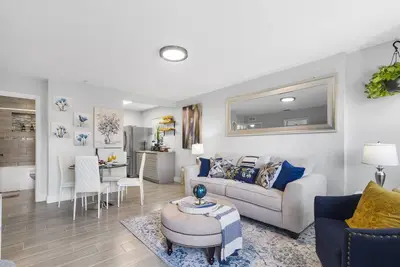 Image de Luxury Chic Style Home near Downtown/Airport
