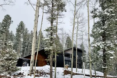 Image de *New* Modern Rental Retreat in Angel Fire