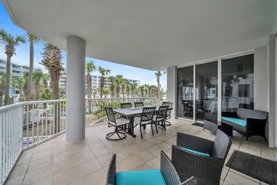 Image de Osprey L06-3 Bed/2 Bath Lanai Level Condo Sleeps 12- Brand New Huge Hot Tub