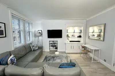 Chiltern Street Apartment B