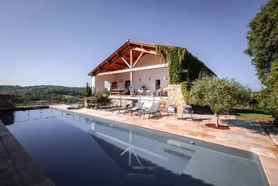 Gite Mantely - Piscine Chauffée & Nature