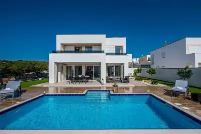 Image de Maison de vacances Novalja pour 1 - 10 personnes avec 4 chambres à coucher - Maison mitoyenne