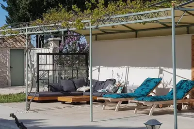 Image de Maison de vacances Violès pour 1 - 4 personnes avec 2 chambres à coucher - Maison de vacances