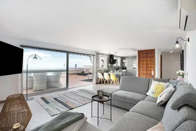 Image de Appartement de vacances \"Casa Hola Mar\" directement sur la cĂ´te avec vue sur la mer.