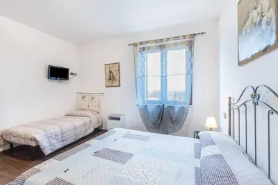 Image de Appartement de vacances \"La Siesta\" avec jardin, balcon et Wi-Fi partagés.