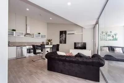 Image de Waverley apartment A-two bedrooms, wifi available