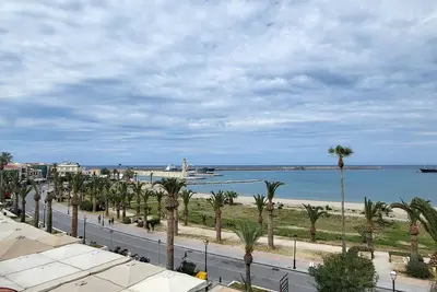 Image de George's Poet Maisonette