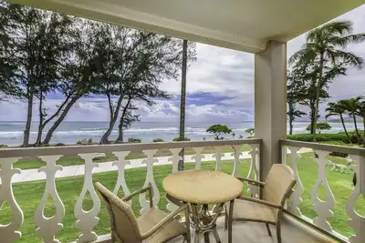 Image de Islander on the Beach 232: Beach Resort Room w/ View, Ac & Kitchenette