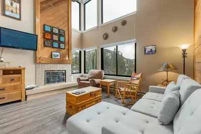 Image de Spacious Condo/Mountain Views/Great Amenities