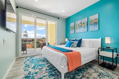 Image de Oceanside Luxury @ The Cove Palm Beach 2br 2. 5ba