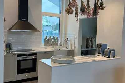 Image de Lovingly furnished vacation home in the immediate vicinity of the lake