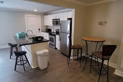 2 bedrooms 1 bath (duplex) in East Durham. Unit B