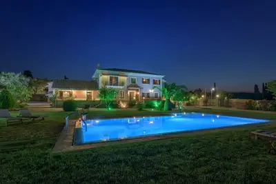 Image de Sarakino House with Private Pool