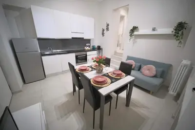 Modern apartment ❴ 300 mt. from Porta Nuova ❵