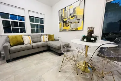 Image de Fab Home Central to all of Nola