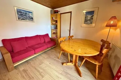 Image de À 10m des remontées, vue montagne, balcon, télévision, casier à ski, 48m²