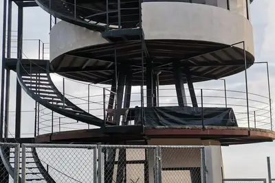 Image de Absolutely Unique Space Tower 360 degree View