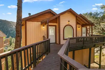 Image de New! The Sunset Retreat - Lake Gregory, Mtn Views!