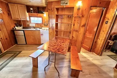 Image de Adirondack Lake Cabins